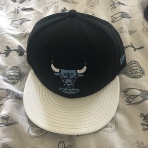 Official Chicago Bulls New Era snapback hat